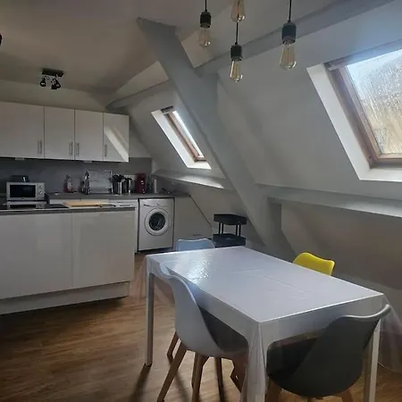 Le Port Vauquelin By Holidieppe